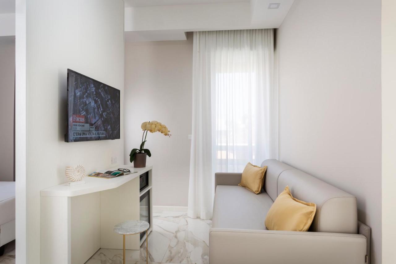 Hotel Cenisio Rimini Luaran gambar