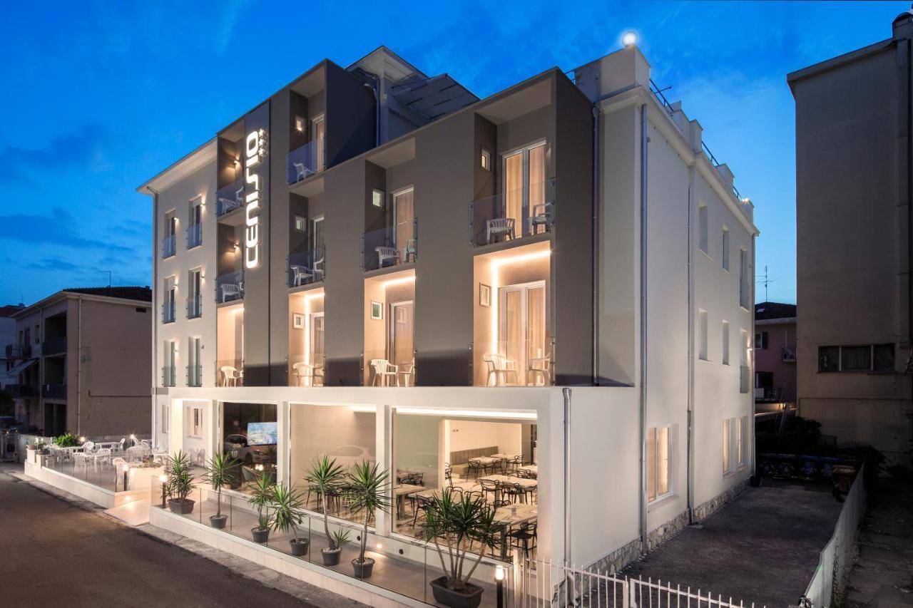Hotel Cenisio Rimini Luaran gambar