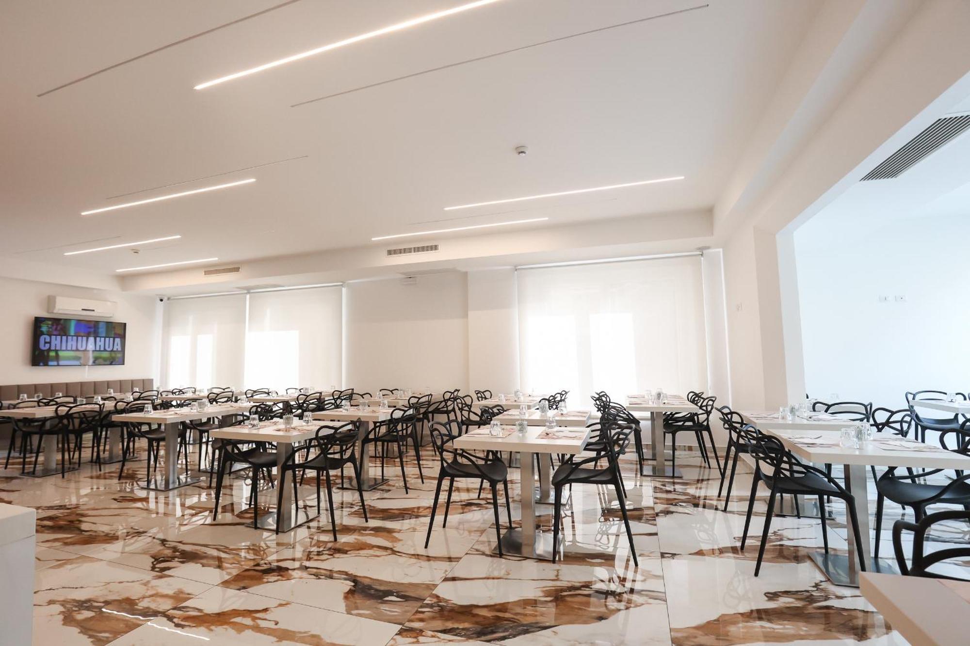 Hotel Cenisio Rimini Luaran gambar